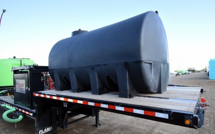 Fertilizer Grade Front Water Tank (3,200 US gallon)